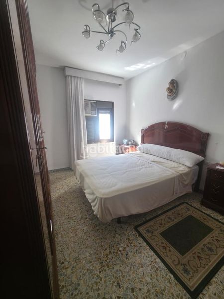 Foto 85bb3452-933c-4c6b-b78d-66bcefe7e00b. Casa amb aparcament a Montilla