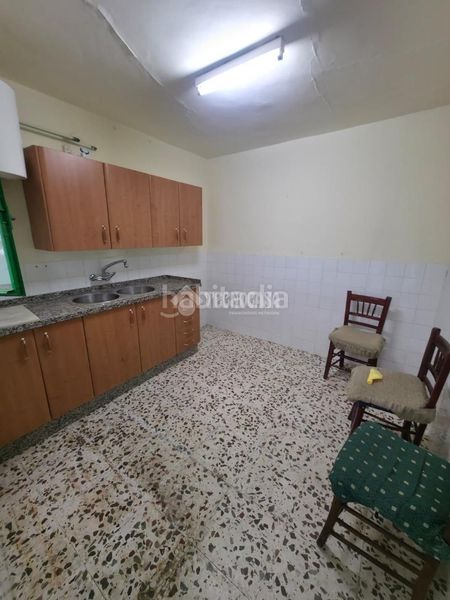 Foto 00ca5a2f-44bd-4cd4-9eda-d62b51425259. Casa  en venta en Montilla