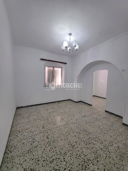 Foto 855be3b1-485a-4b2e-a8ce-54dbfb13f025. Casa  en venta en Montilla