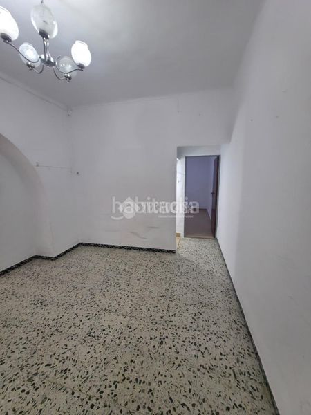 Foto f3f8f8fb-9fbe-45e6-bd6e-8c7599206ba3. Casa  en venta en Montilla