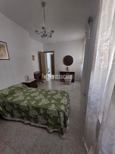 Foto 2581f8ef-aead-4eb6-8f93-cfef00264961. Casa a Montilla