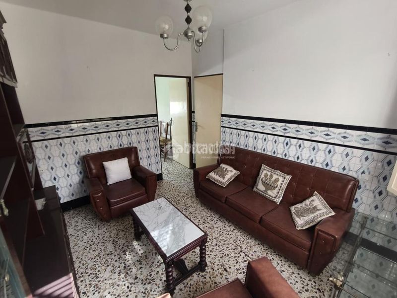 Foto fd6f98d5-65a9-41cf-a7db-03f5f7042ae1. Pis a Montilla