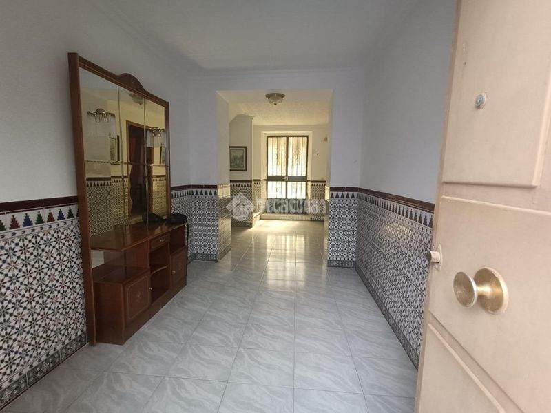 Foto f4482f03-bac0-4c11-8e9e-6da4ba0319eb. Casa a Montilla