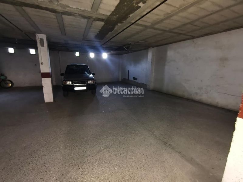 Foto 876879a3-1020-4fa1-82cb-bb3ba4223da5. Posto auto in Montilla