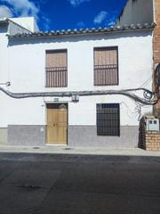 Casa a Montilla. Casa en venta en montilla