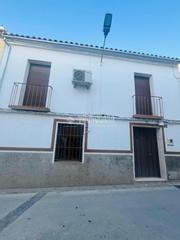 Casa a Montilla. Casa en venta en montilla