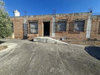 Finca rústica a Montilla. Terrenos en venta en montilla