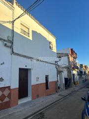 Maison jumelée à Centro. Casa en venta en utrera