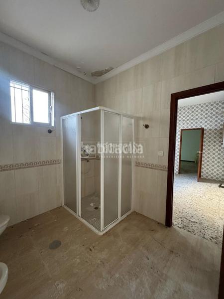 Foto a0f80dae-e81b-4932-aeb3-b1307e063697. Casa  en venta en Las Torres - Constelaciones Utrera