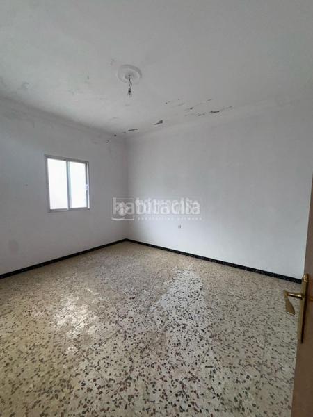 Foto a43a6fd6-a151-480d-88a5-934b0e24b582. Casa  en venta en Las Torres - Constelaciones Utrera