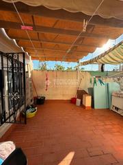 Maison jumelée à Torre Cruz - Los Molinos. Casa en venta en utrera