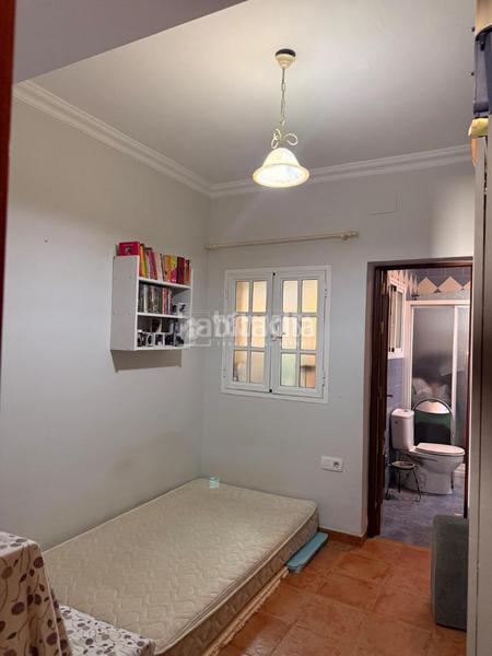 Foto 8b8c7e24-f843-4c97-90e1-cddc36ddf9b0. Maison jumelée dans Torre Cruz - Los Molinos Utrera