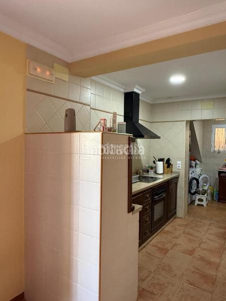 Foto fa7a16fe-444d-4411-8fbb-4239ede38d9d. Maison jumelée dans Torre Cruz - Los Molinos Utrera