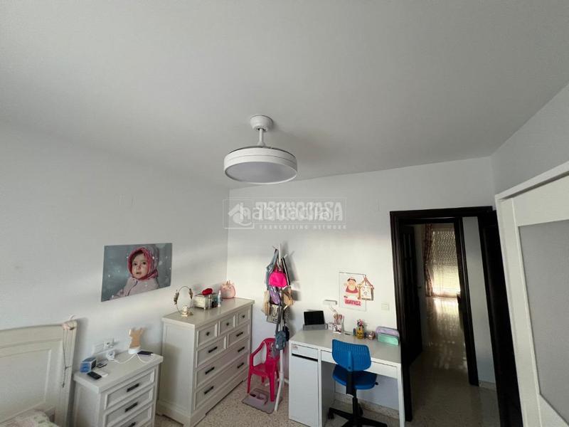 Foto 8f6ed3c0-13e0-4430-a590-b985cbdf660b. Pis amb calefacció a Las Torres - Constelaciones Utrera