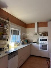 Bauernhof in Torre Cruz - Los Molinos. Casa rural en venta en utrera