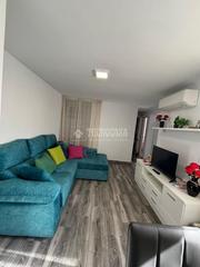 Pis a Salesianos. Piso en venta en utrera