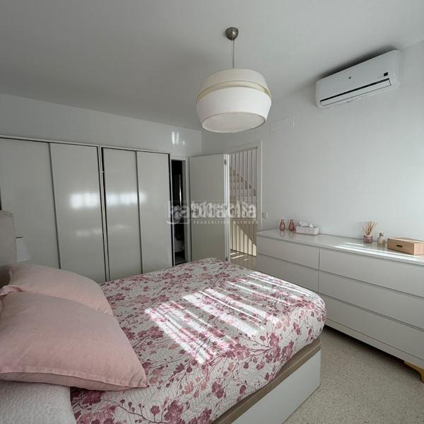 Foto 4bf4d68a-d21c-471e-b676-f3a8aed7076a. Doppelhaus in Consolación Utrera