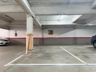 Parking voiture à Marianao. Boxplaza de garaje en venta en sant boi de llobregat