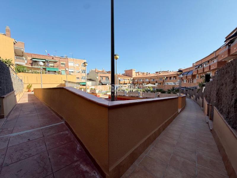 Foto b7e335d4-b5db-4eb4-90ba-a5378c8bab6c. Casa pareada casa en venta en Marianao Sant Boi de Llobregat