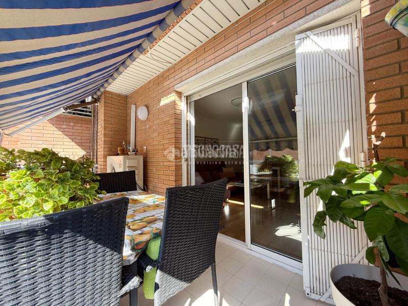 Foto b84a1d8d-eaa2-43a4-b82c-16ff4a921b91. Casa pareada casa en venta en Marianao Sant Boi de Llobregat
