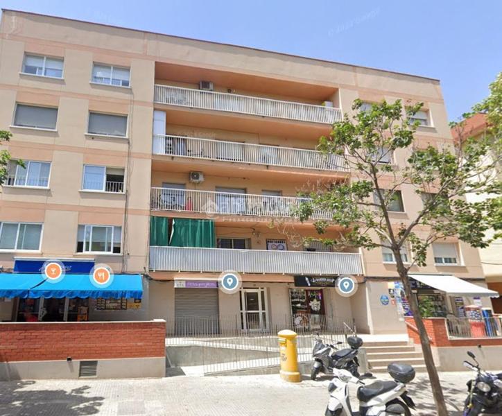 Foto b4b6998d-ad11-42b4-a5f5-eec8a0e7b91e. Geschäftsraum in Marianao Sant Boi de Llobregat