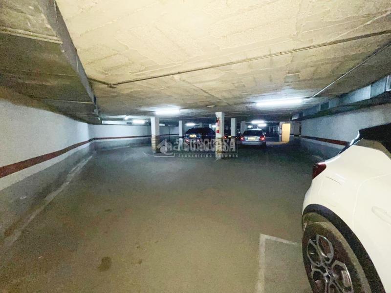 Foto f8bc8702-449d-473f-a192-b8f0e79fd200. Autoparkplatz in Marianao Sant Boi de Llobregat