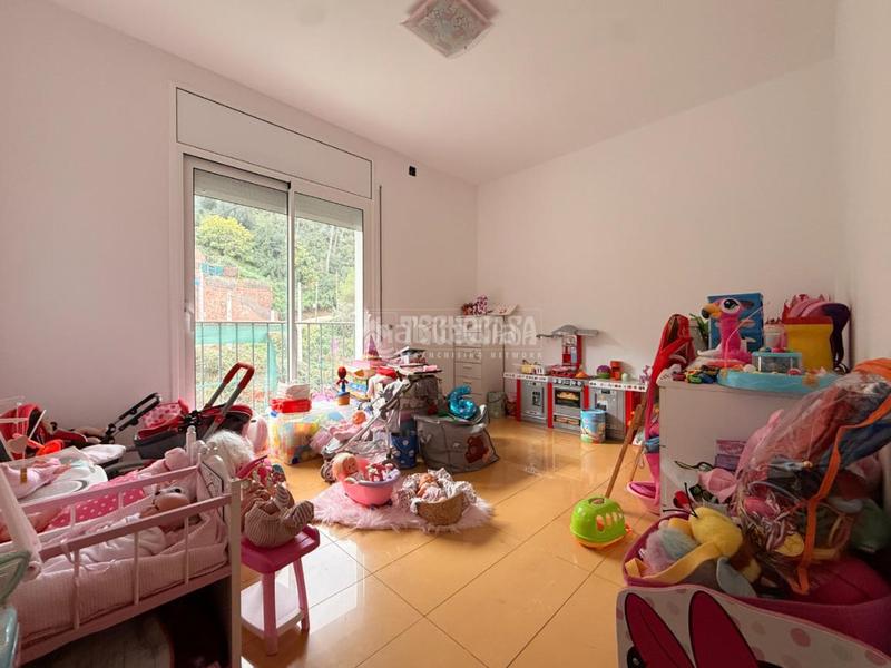 Foto 236828f1-c46b-47c0-94d0-a8d9a50caacd. Casa con parcheggio in Cervelló