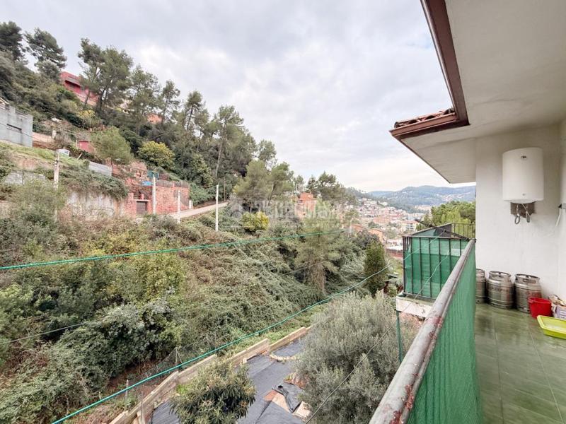 Foto 2b20d219-3778-45b1-a458-282d3ee27182. Casa con parcheggio in Cervelló