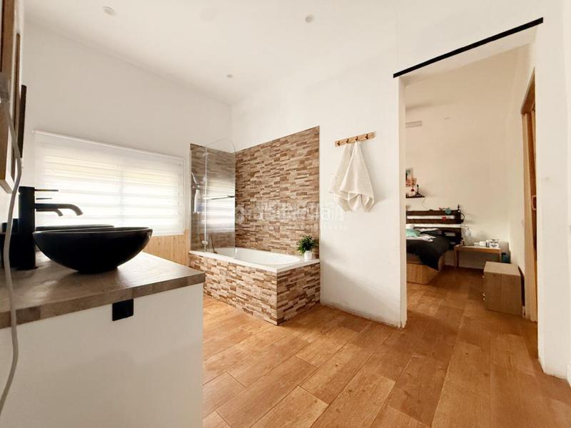 Foto 41112354-1906-469b-8e5a-04641a2ccda2. Casa con parcheggio in Cervelló