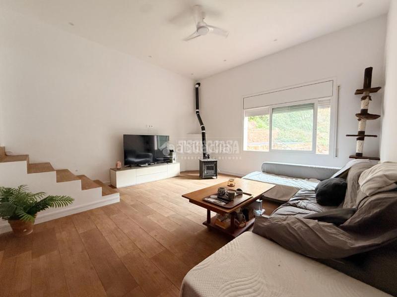 Foto 766d1781-2a4e-4bfd-873f-34a03d0310b6. Casa con parcheggio in Cervelló