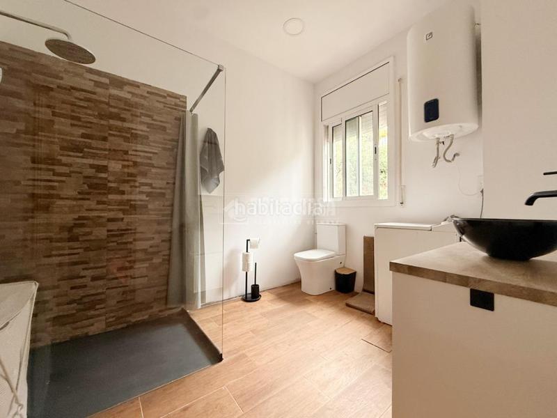 Foto fde2cacf-153b-4c60-9e6f-bd2370d8b23e. Casa con parcheggio in Cervelló