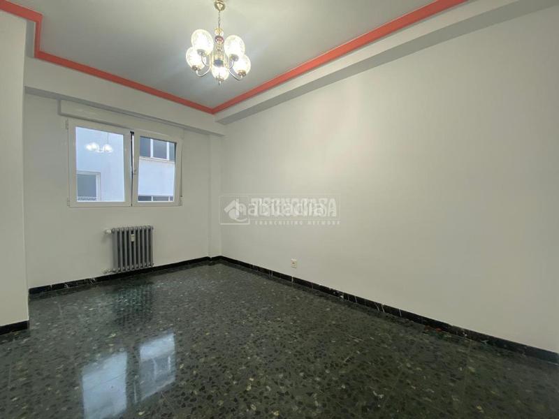 Foto 1abac501-d61e-4b69-9bb2-d7693f0f64be. Appartement avec chauffage dans Las Delicias Zaragoza