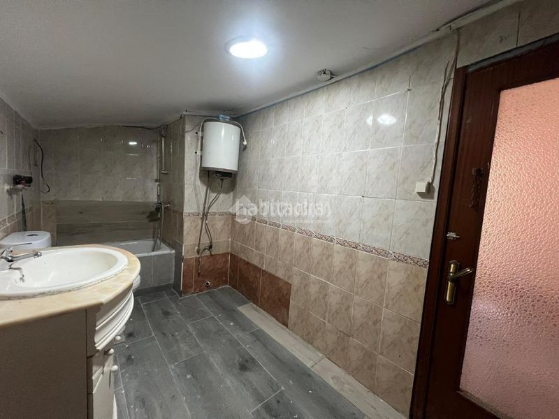 Foto 7fc60217-eb5c-4b12-b0e0-4c1a1b70ad4d. Pis a Las Delicias Zaragoza