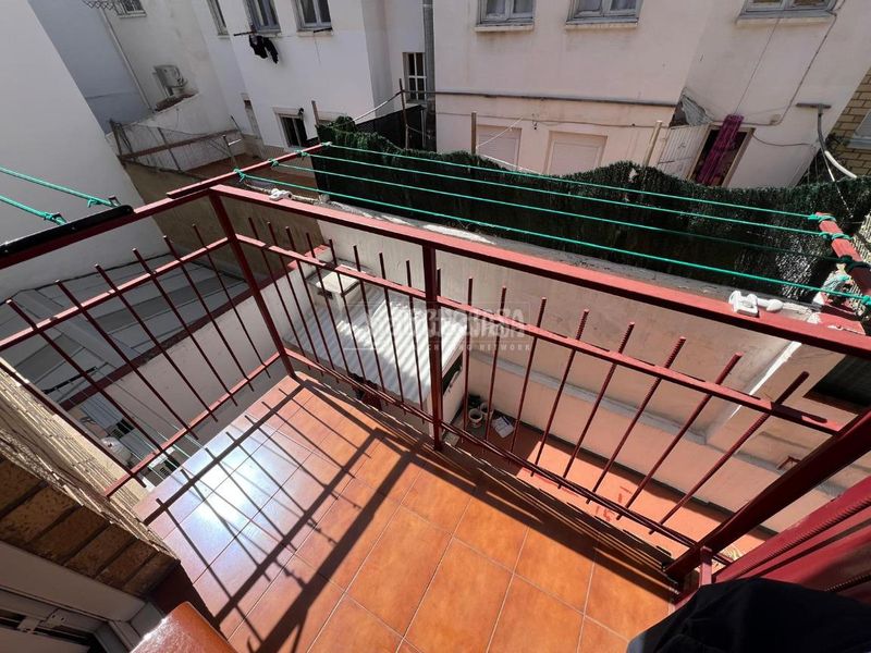 Foto 528ffa59-3b45-4f8f-b0fd-262f11a93ad1. Pis amb calefacció aparcament a Las Delicias Zaragoza