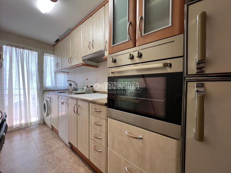 Foto ad48d310-101a-4dae-8e00-cc3e6640a216. Pis amb calefacció aparcament a Las Delicias Zaragoza