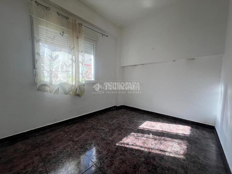 Foto 8a3d7735-1e6f-4934-aefa-edc5646dcd87. Piso  en venta en Barrio del Ave Zaragoza