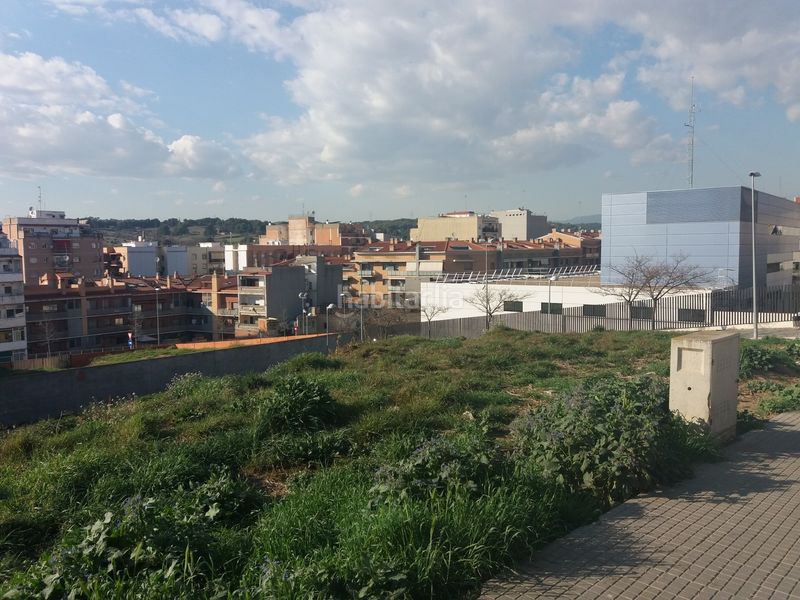Foto aa04a111-ecbe-48b1-b7b1-40f64d47a36a. Terreny residencial a La Serreta Rubí