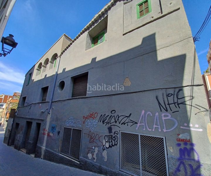Foto 7a72286a-0d65-49e8-9db0-47547ece9a32. Terreny residencial a Centre Rubí