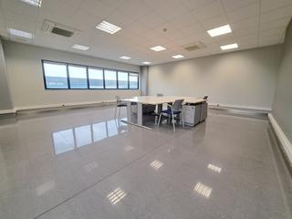 Rent Office space in Zona Nord. Oficinadespacho