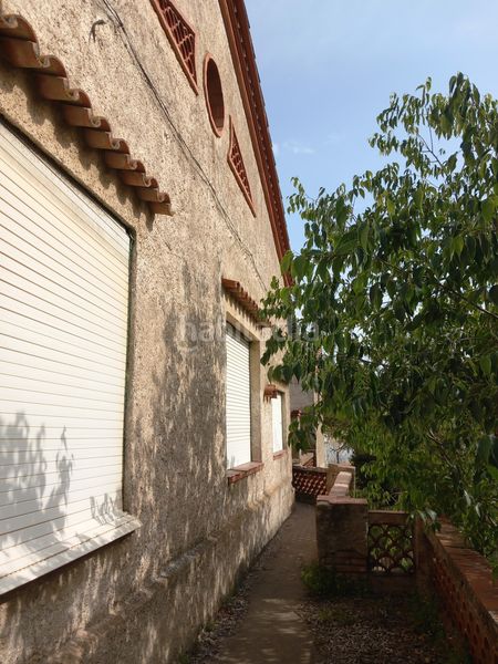 Foto dd31f12f-4282-4859-99d3-ba87eecf9859. Masia a Barri del Centre Terrassa