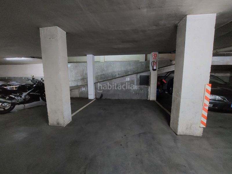 Foto 990e8182-0110-4077-bf9e-96b17c955fca. Aparcament cotxe a Centre Rubí