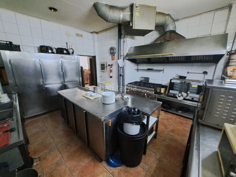 Foto 30f1af15-5647-4b59-a7c3-341be2f7e815. Local comercial a Casc Antic Ripollet