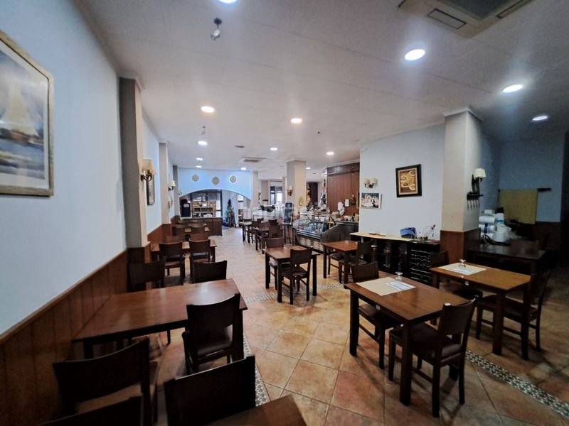 Foto 59695ec7-b3f4-42bb-991b-1348731ef11e. Local comercial a Casc Antic Ripollet