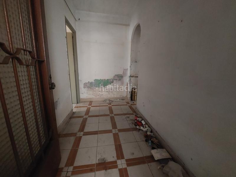 Foto a581152f-9af7-4f23-ba12-78e5e185c3d8. Masia amb aparcament a Mercat Rubí