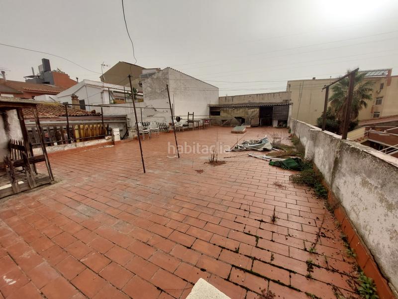 Foto ad2e3fcb-4b48-46b5-91ed-8bf1fbe4b6e0. Masia amb aparcament a Mercat Rubí