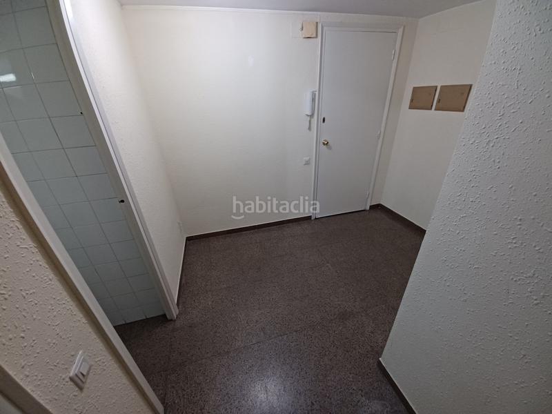 Foto 2012b1ee-eae7-4f9d-9f78-d95579e80602. Location bureau dans Centre Rubí