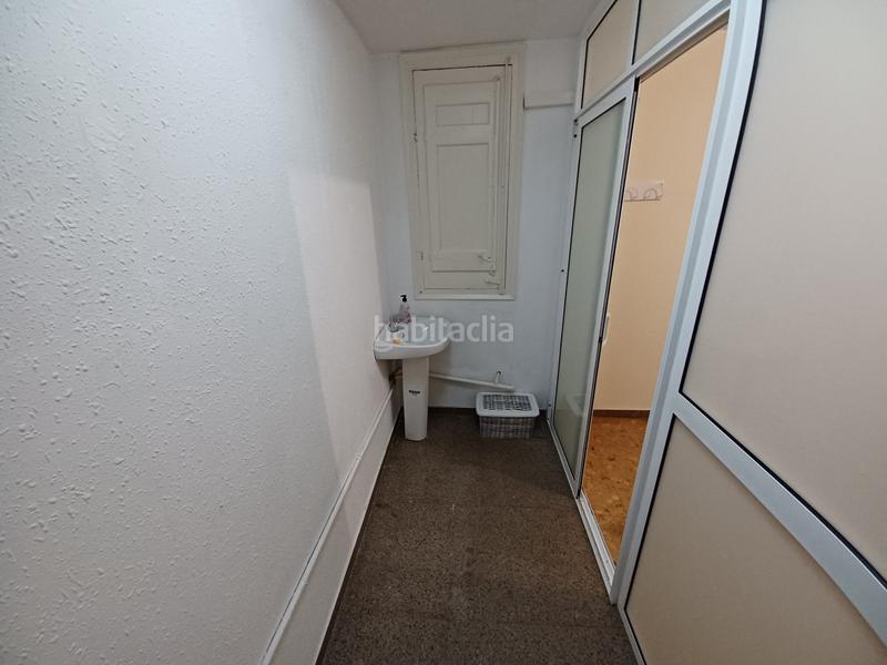 Foto ed1dacb7-8e8c-464d-acec-92bbca82a61d. Rent office space in Centre Rubí