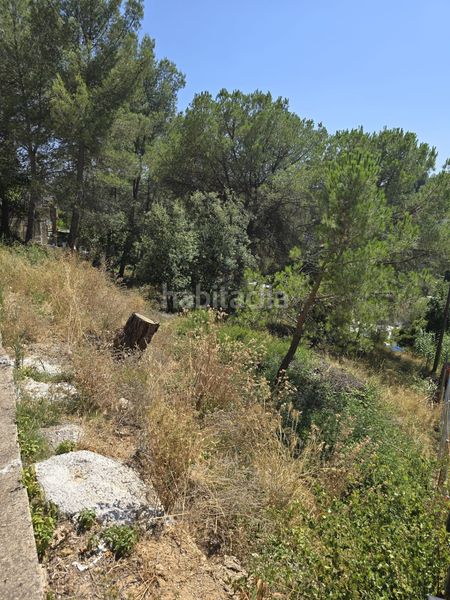 Foto f82fbcf8-caea-4b56-896b-adbe73520e09. Terreny residencial a Sant Muç Rubí