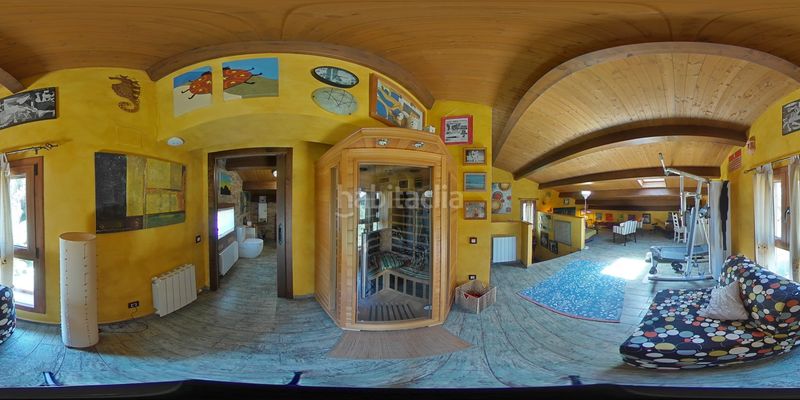 Foto ef005e13-bc7d-416a-b595-234338b22252. Casa en Zona Nord Rubí