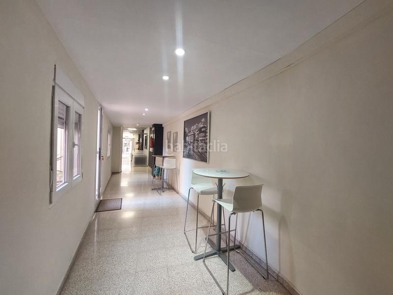 Foto 7b0c91c4-1210-46b2-ba10-e0abe6a0b396. Location bureau avec chauffage dans Centre Rubí